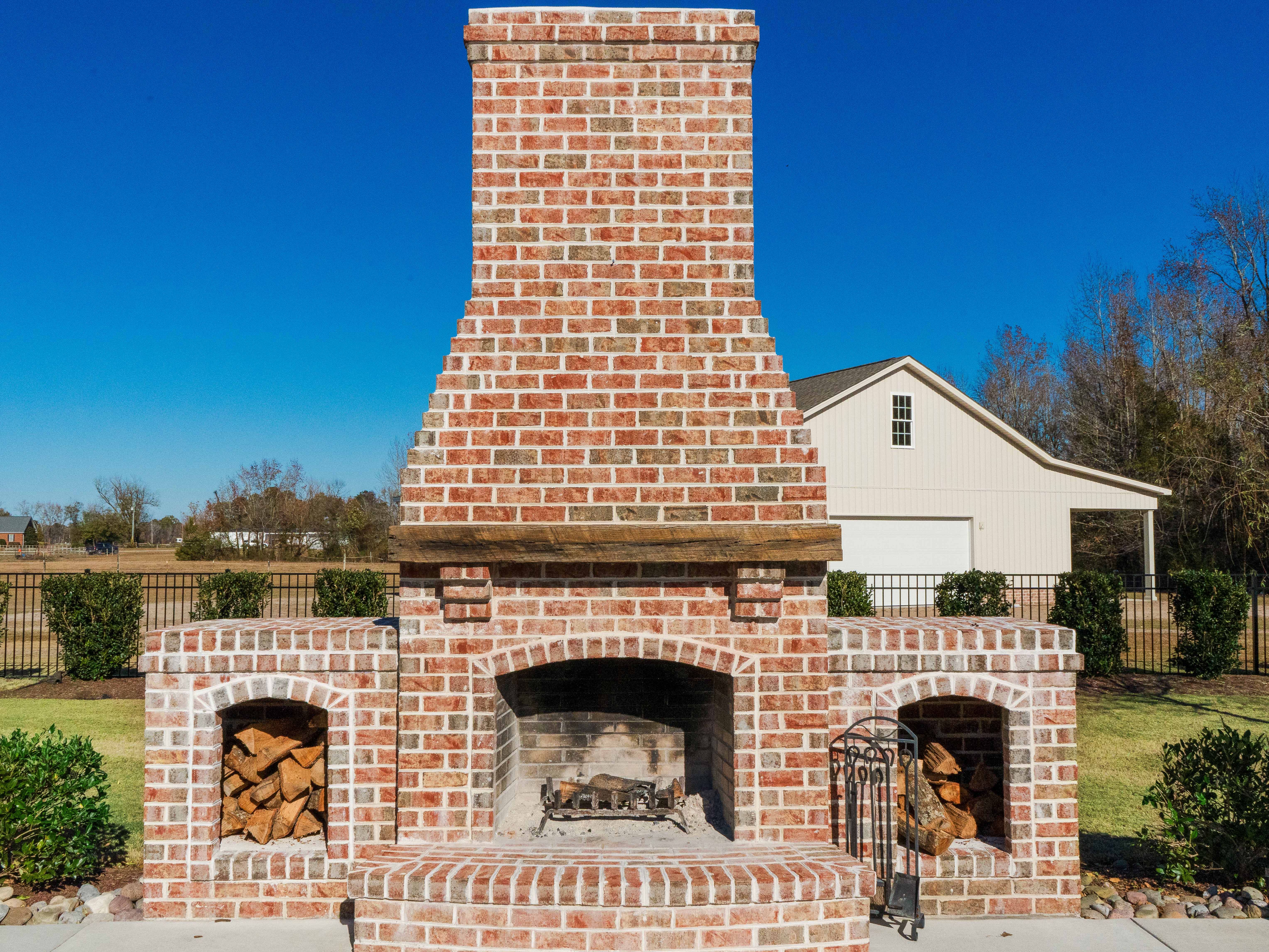Custom masonry and stonework by Yardie Design, Greenville NC